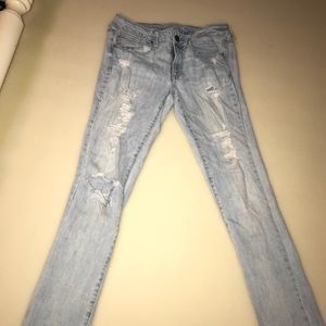 Destroyed American Eagle 👖Jeans